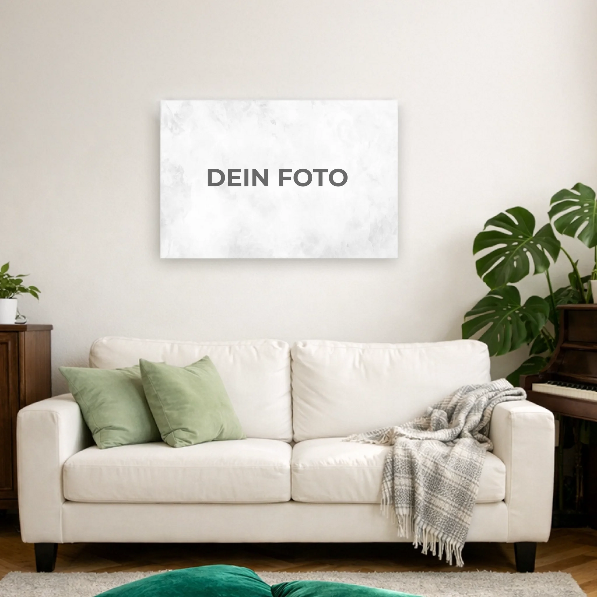 Hochwertiges Leinwandbild mit personalisiertem Foto, querformat, ideal für individuelle Wanddekorationen