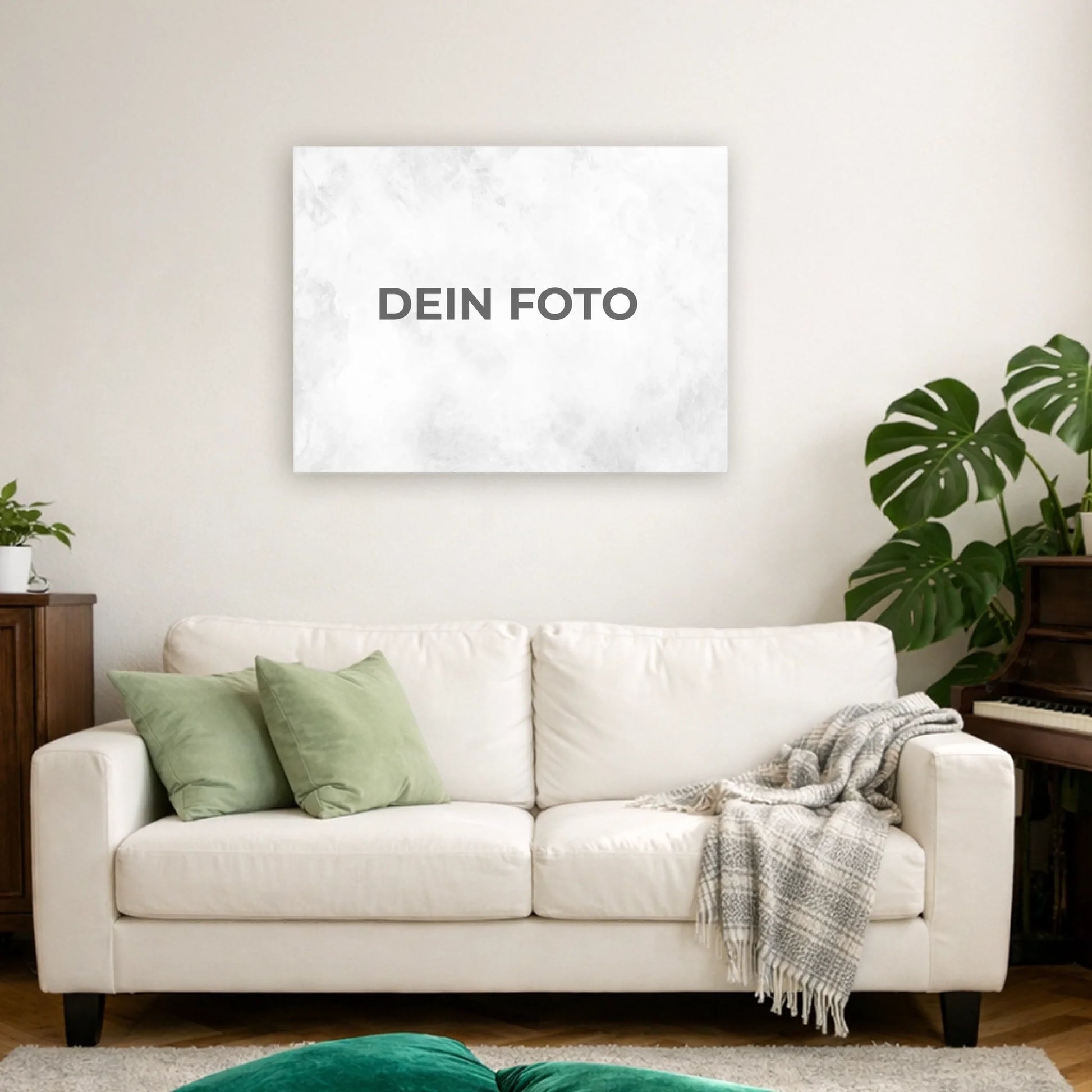 Hochwertiges Leinwandbild mit personalisiertem Foto, querformat, ideal für individuelle Wanddekorationen
